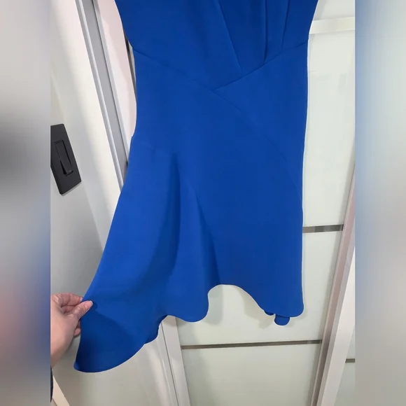 Reiss Victoria capped sleeve midi dress, Blue Royal Color - Picture 11 of 17